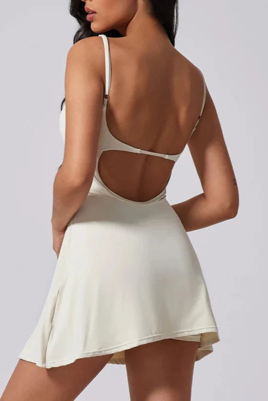 Rachel | Sportliches Tennis-/Yoga-Kleid mit integrierten Shorts