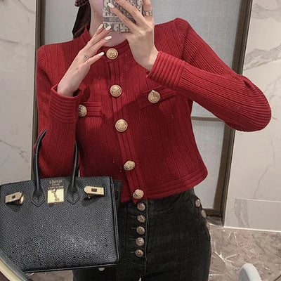 Elegante schöne Strickjacke für Frauen