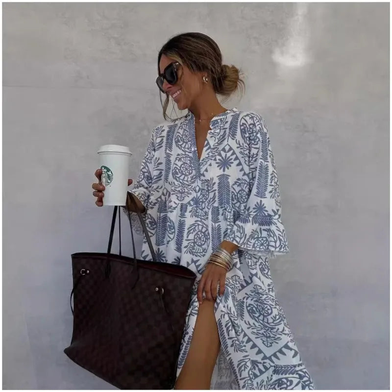 Ellie – Verspieltes A-Linien-Kleid mit V-Ausschnitt und Print