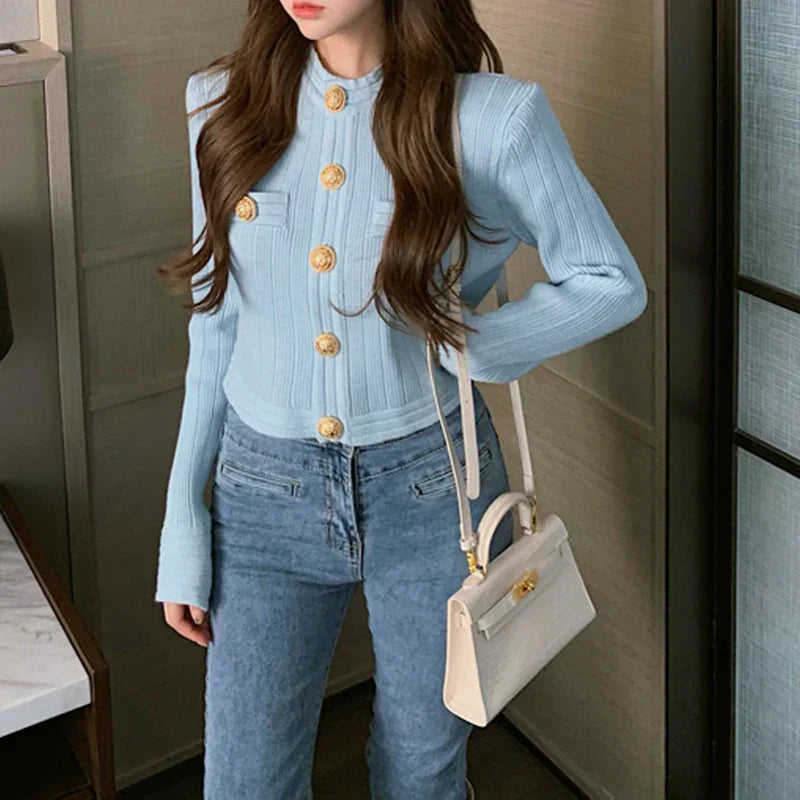 Elegante schöne Strickjacke für Frauen