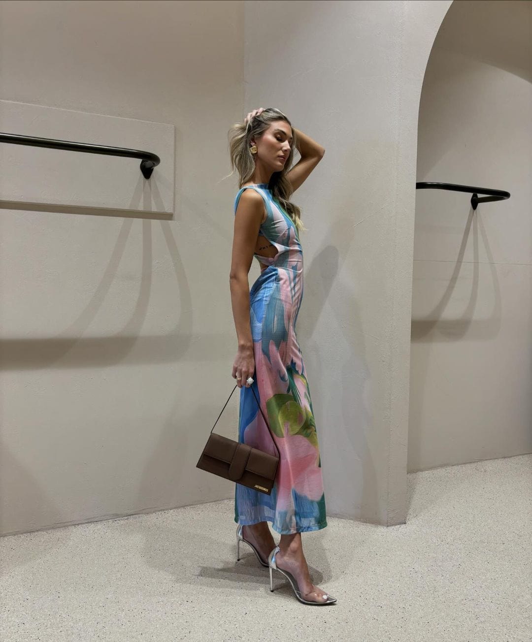 Hannelore | Sinnliches Maxikleid mit verführerischem Rückenausschnitt