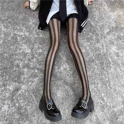 Diana | Stylische Vertikale Gestreifte Strumpfhose