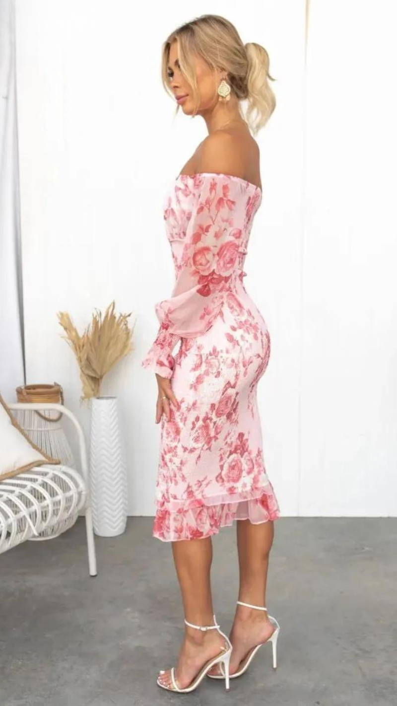 Romantisches Off-Shoulder Bodycon Kleid mit Blumenprint – Figurbetontes Midikleid in Rosa für Sommer & Events