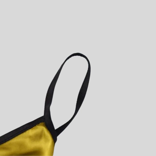 Seidiges Satinkleid mit Kontrastpaspelierung