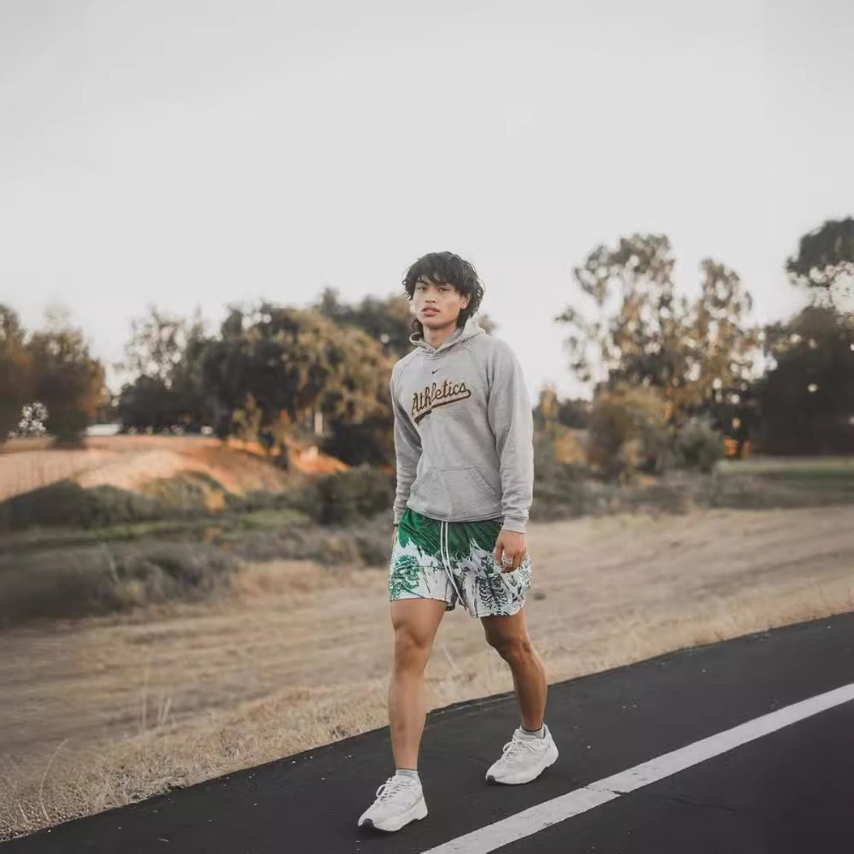 Heidi Mode | Schnell trocknende, atmungsaktive Basketballhose für den Sommer