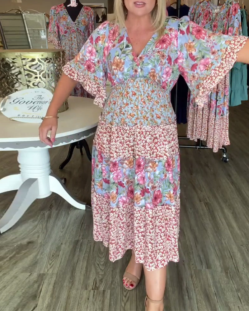 Kleid V-Ausschnitt Lotusärmel Blume