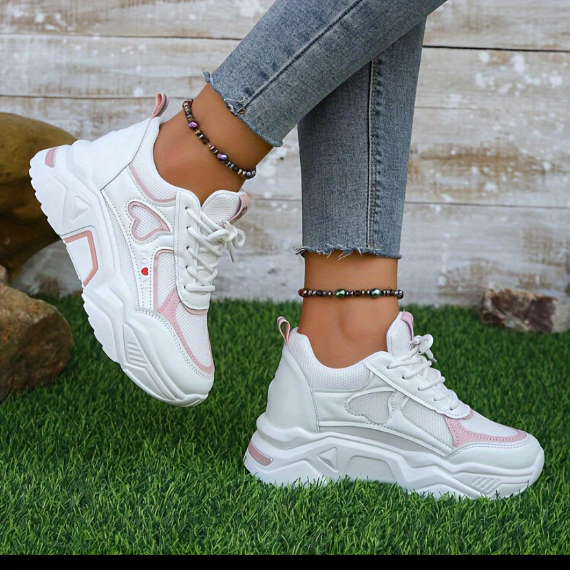 Schicke Turnschuhe für Damen