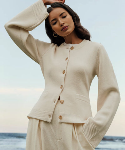Bequeme Strickjacke für Damen