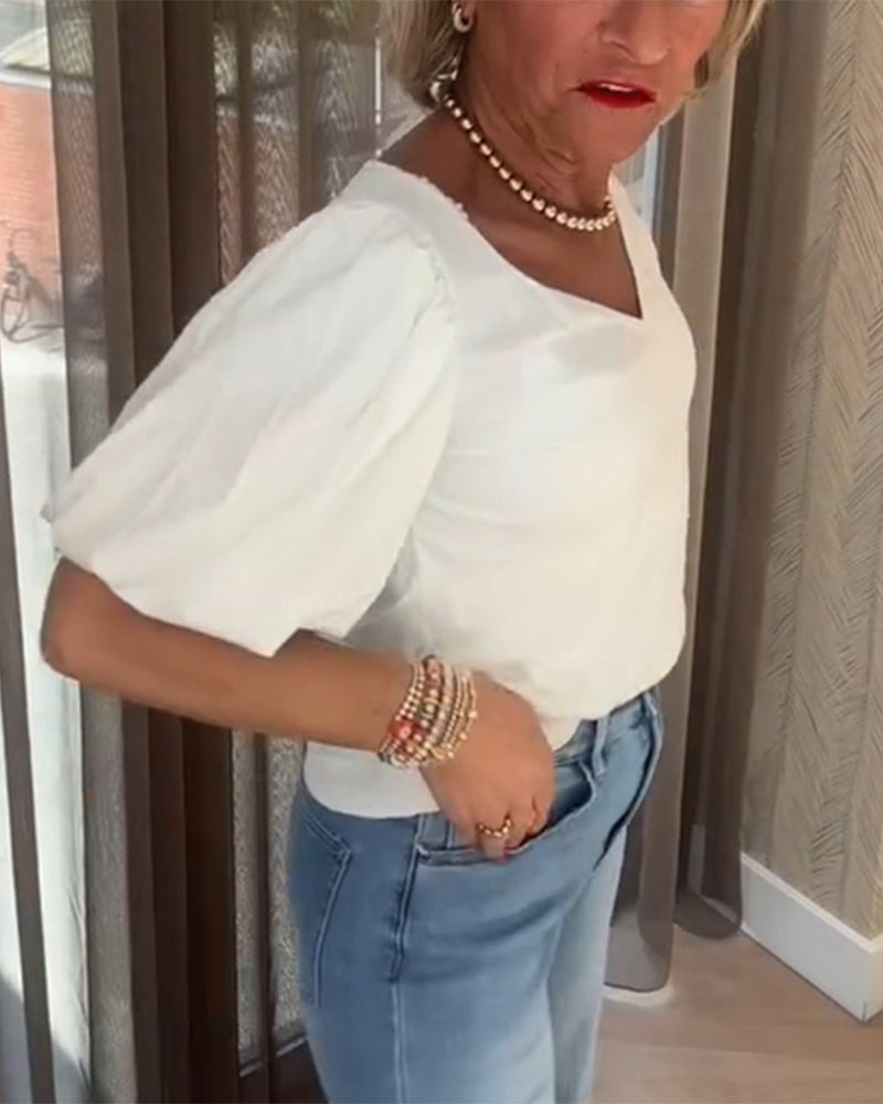 T-Shirt mit Puffärmeln und V-Ausschnitt