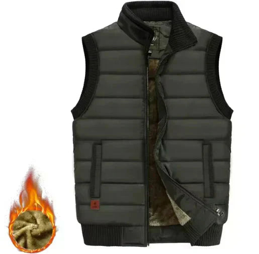 Bequeme und warme Outdoor-Weste mit Futter für aktive Herren