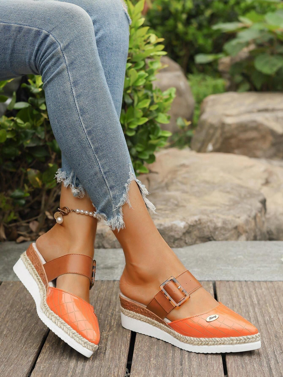 Thalia – Stilvolle Keilsandalen für jeden Anlass