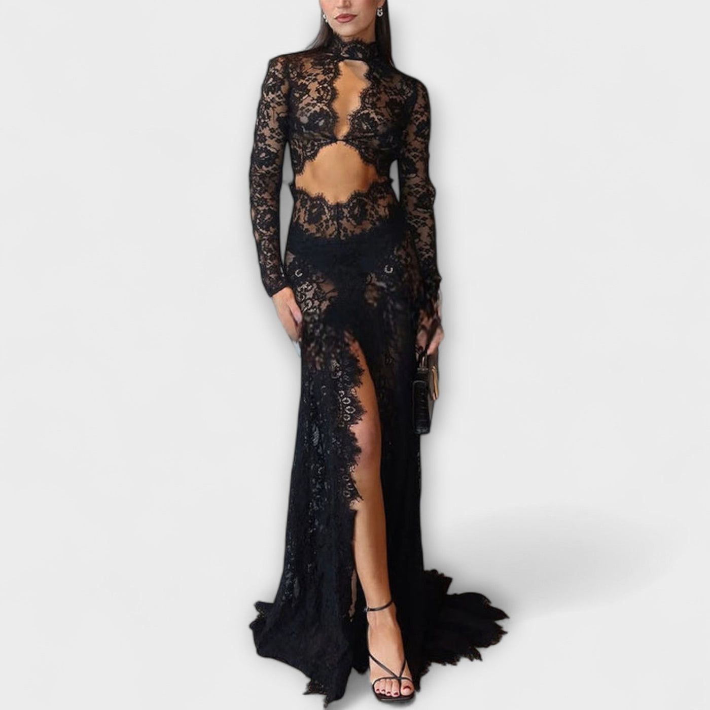 Azelina – Transparentes Maxikleid mit Cut-outs und Spitzenstruktur