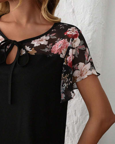 Bluse kurzärmlig Schnürung bedruckt