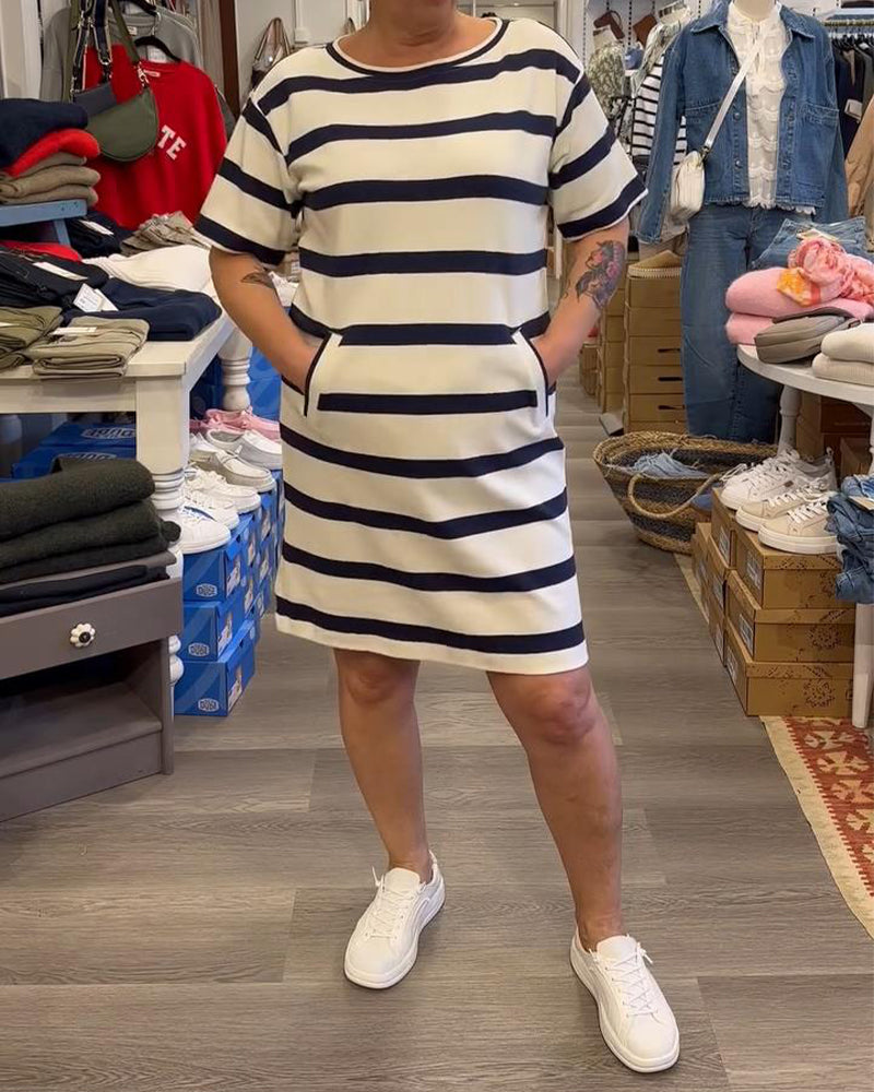 Kleid Rundhals Kurzarm Gestreift