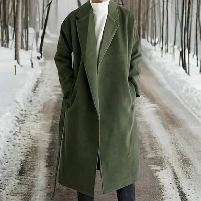 Eleganter und warmer Wollmantel für kalte Tage