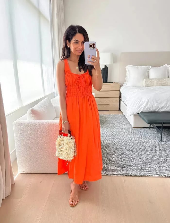 ANGELINA - GERAFFTES LEINENKLEID