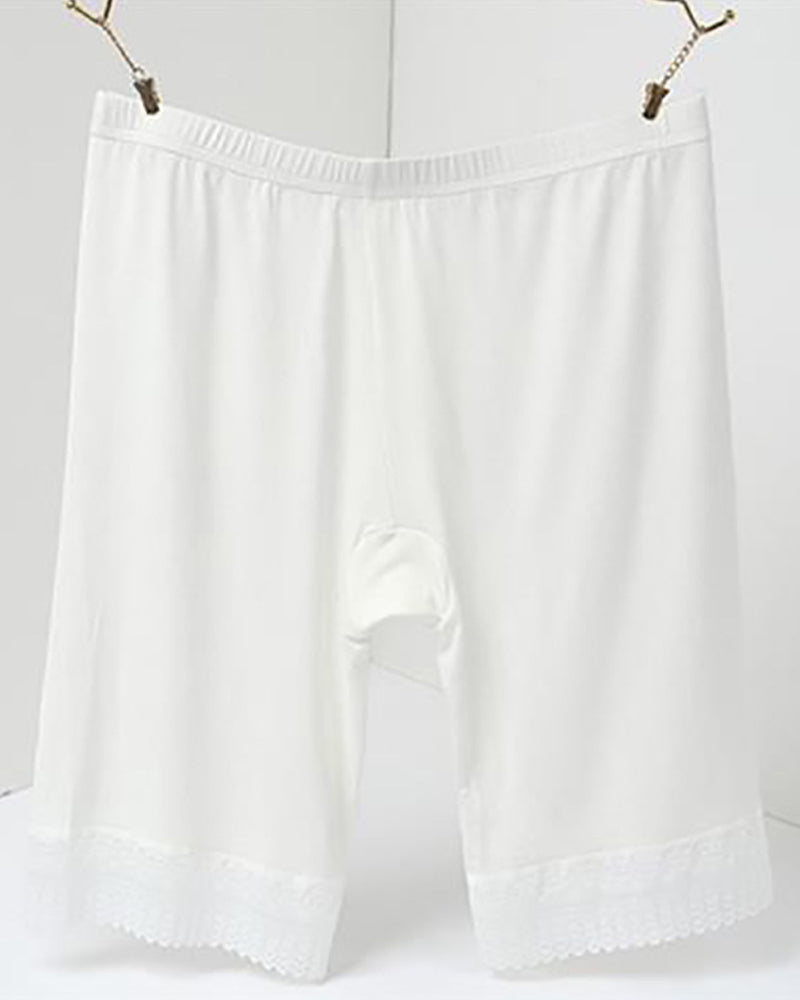 Shorts Spitzenbesatz