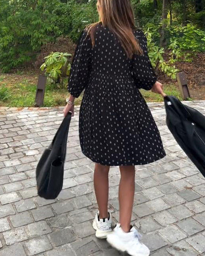 Kleid Modisch Und Elegant Bedruckt