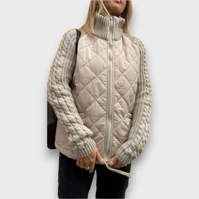 Ravinne – Steppjacke mit Strickärmeln