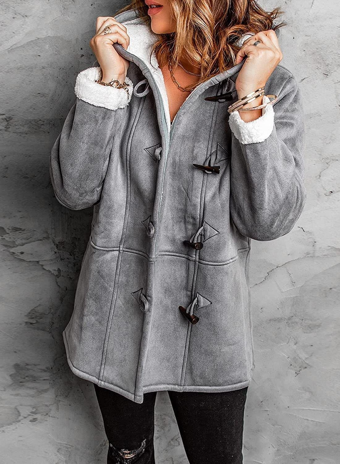 Kuschelige Damen-Fleecejacke mit Kapuze für kalte Tage