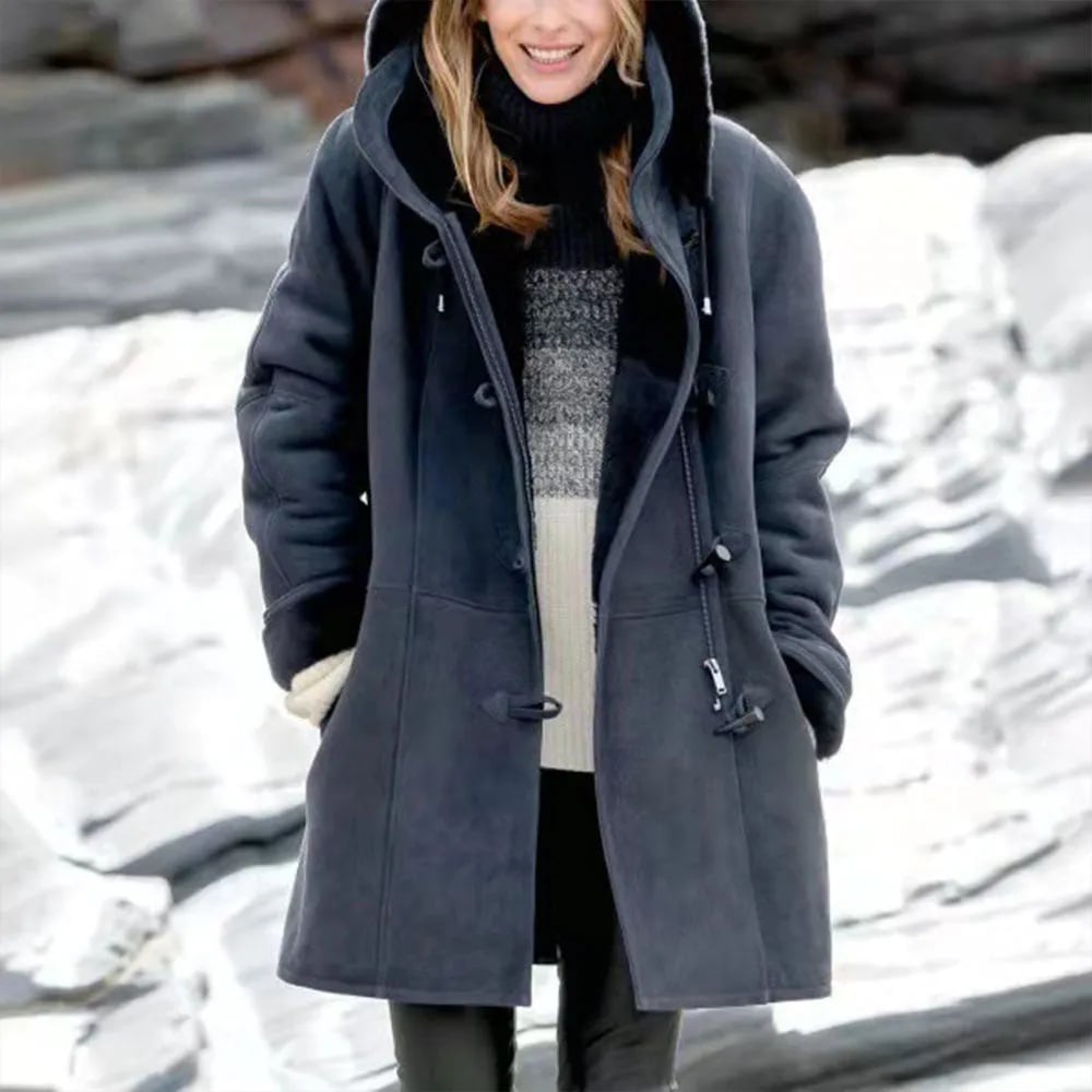 Kuschelige Damen-Fleecejacke mit Kapuze für kalte Tage