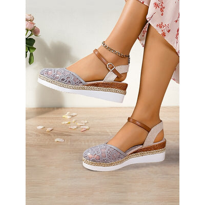 Annette – Romantische Keilsandalen mit floraler Eleganz