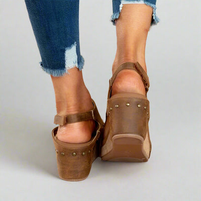 Offene Zehen Leder-Keilsandalen für Damen