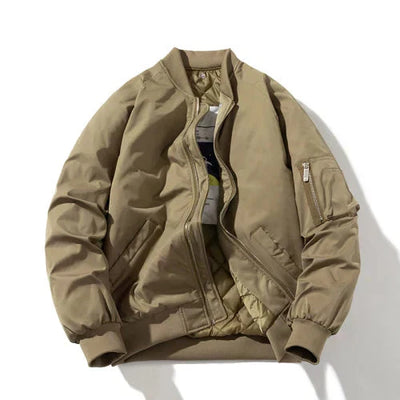 Moderne Piloten-Bomberjacke mit bequemer Passform