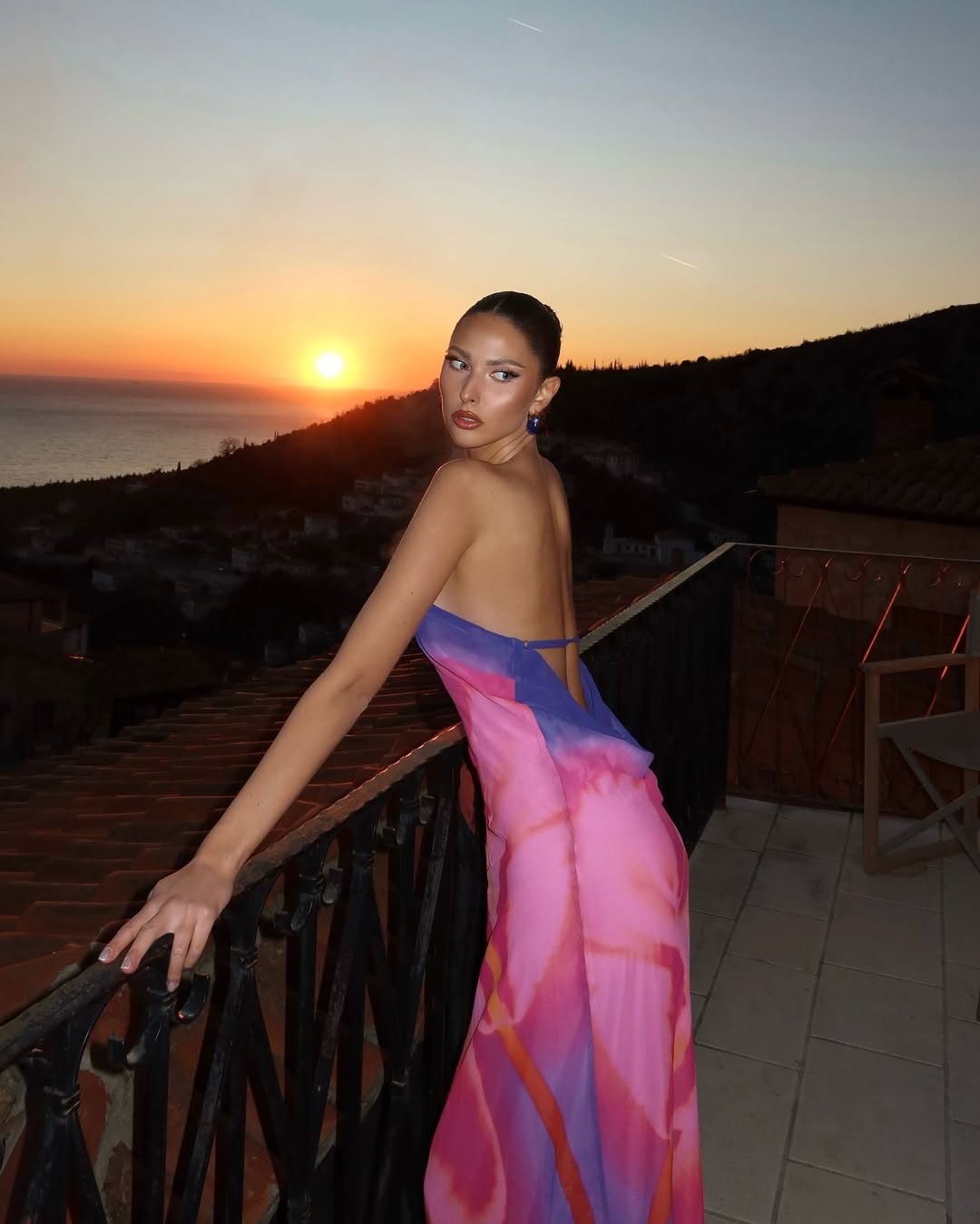 Seris | Rückenfreies One-Shoulder Maxikleid