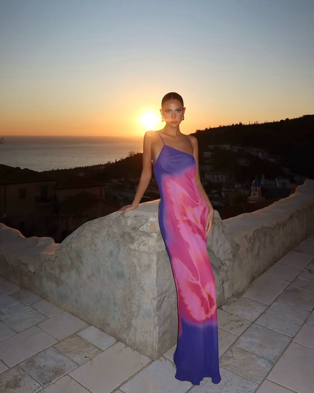 Seris | Rückenfreies One-Shoulder Maxikleid