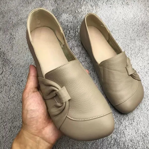 Heidi-Mode | Klassische Leder-Loafer mit Knopfdetail für Damen