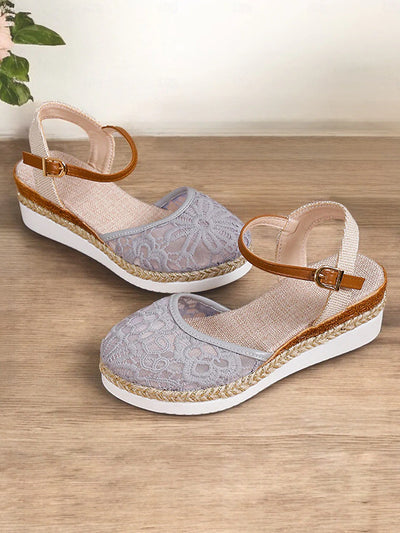 Annette – Romantische Keilsandalen mit floraler Eleganz