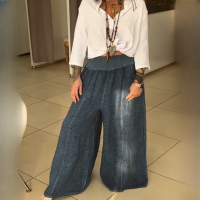 AMALIA - STRETCHHOSE MIT WEITEM BEIN UND TASCHEN