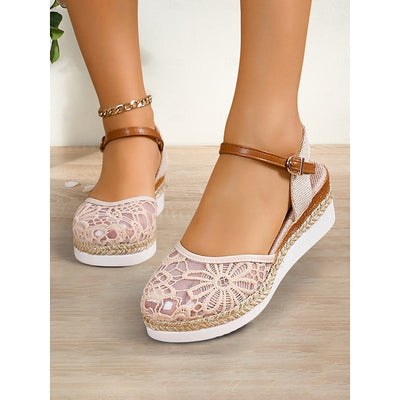 Annette – Romantische Keilsandalen mit floraler Eleganz