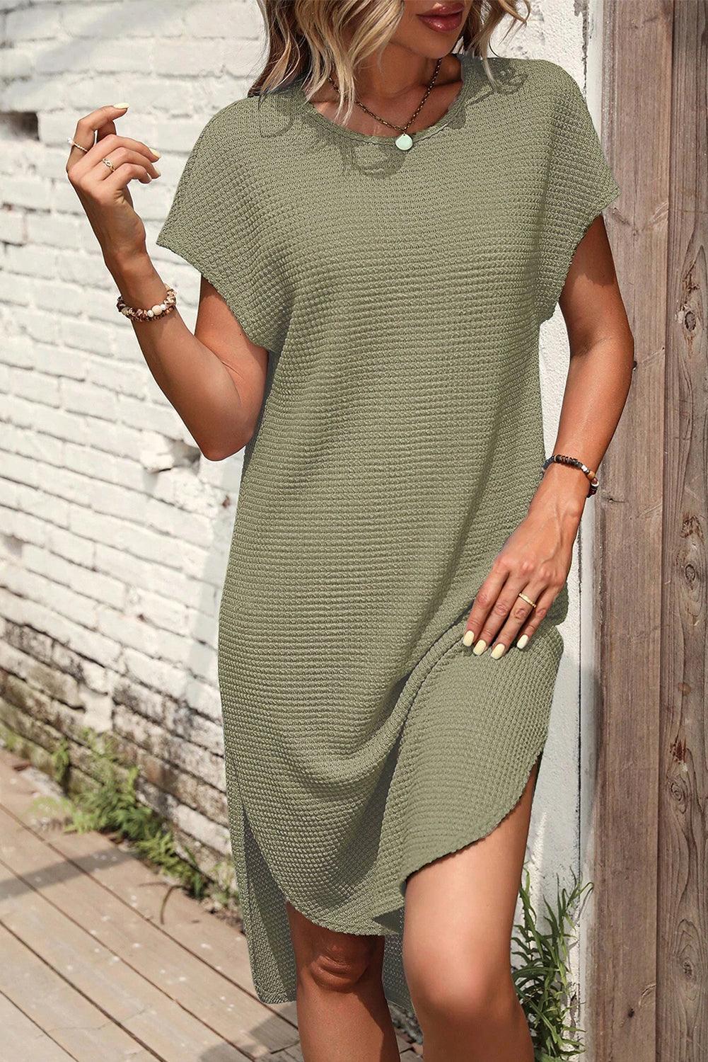 Remy – T-Shirt-Kleid mit Waffelstruktur für entspannte Looks in Armeegrün