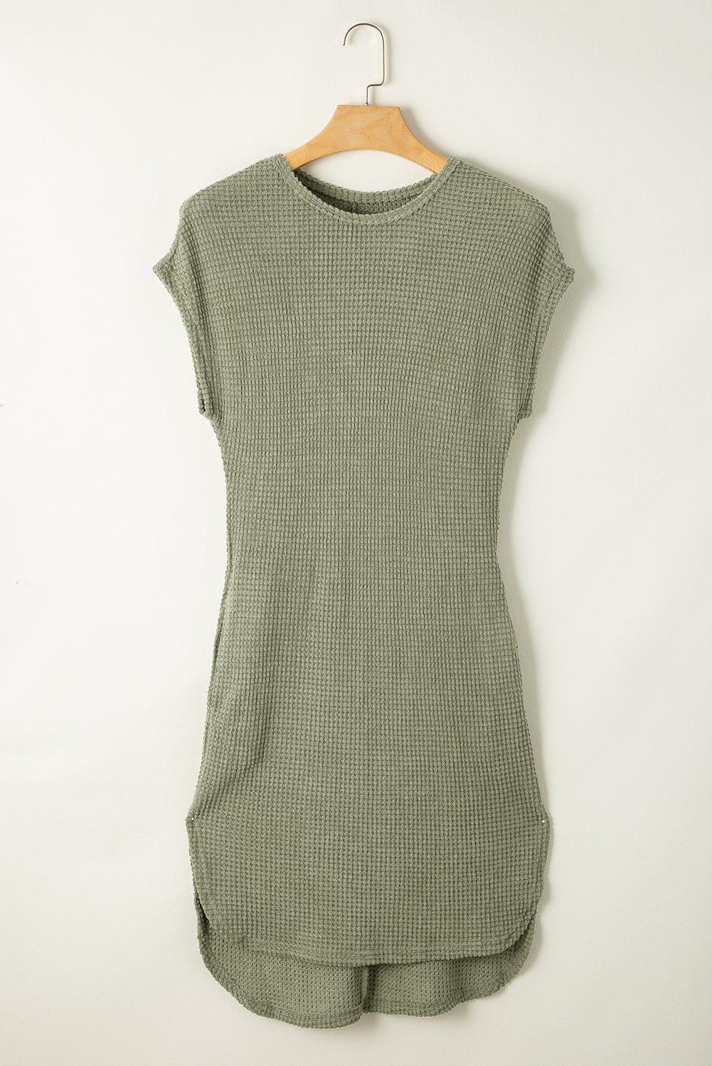 Remy – T-Shirt-Kleid mit Waffelstruktur für entspannte Looks in Armeegrün